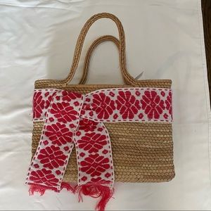 Straw handmade tote bag